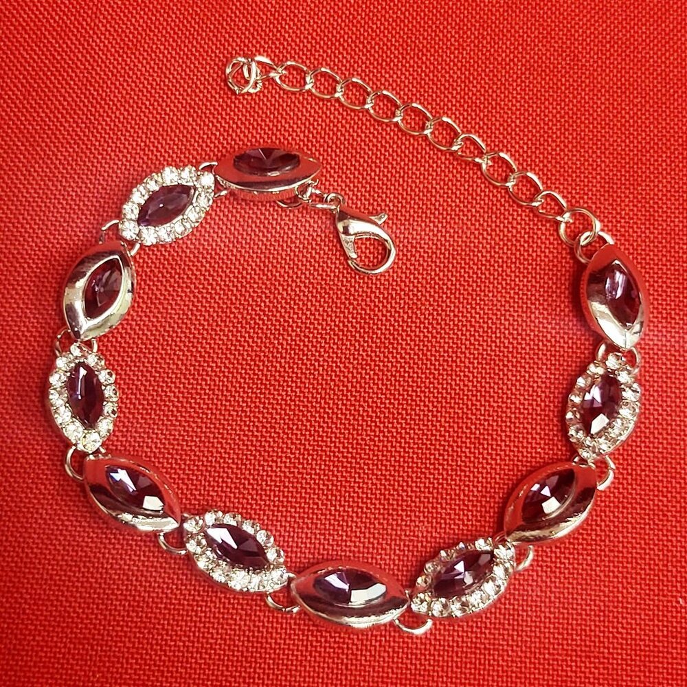 Paparazzi Some Serious Sparkle Purple Bracelet Silver Tone Chain Rhinestones